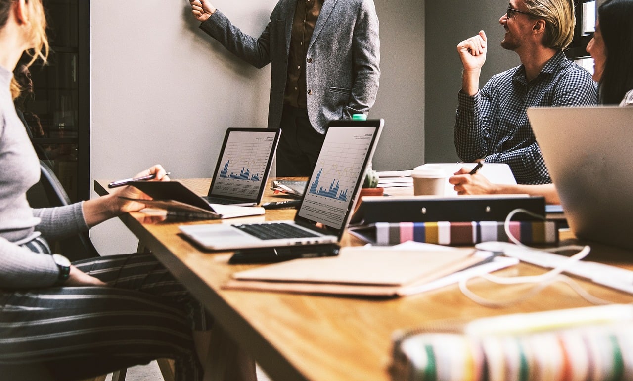 Saiba como ficará o mercado de trabalho em 2025