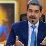 Maduro afirma que Venezuela possui 5.000 mísseis russos para se defender de ameaças dos EUA, em meio a tensões militares na região.