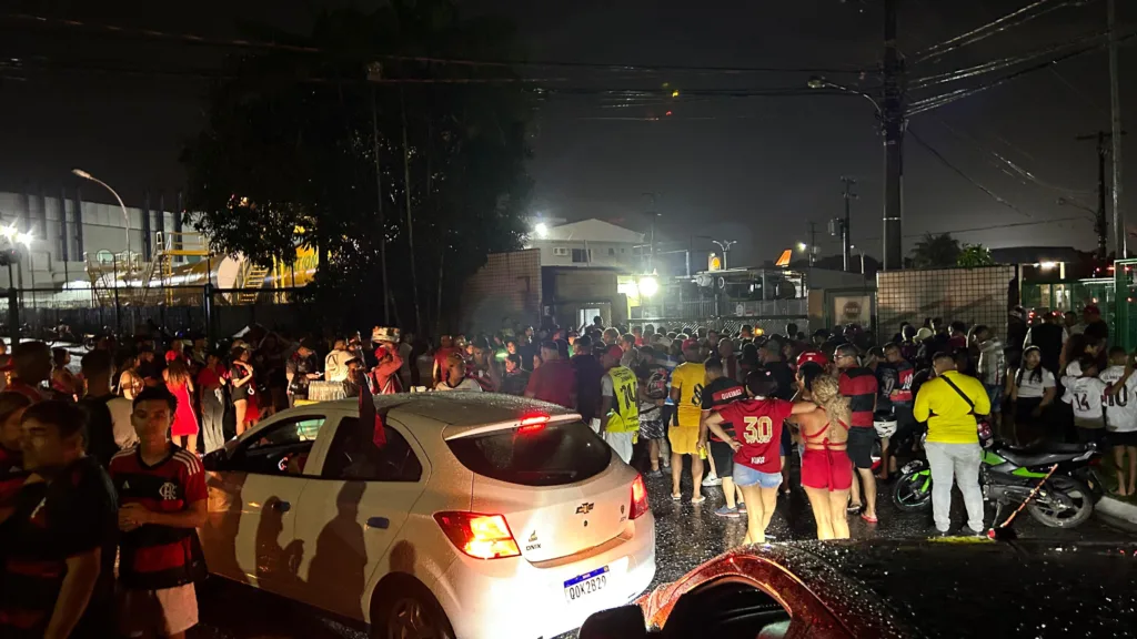 Saiba tudo sobre a disputa da taça da Supercopa Rei entre Flamengo e Botafogo. A delegação do Flamengo chega em Belém. Foto: Pedro Valdez