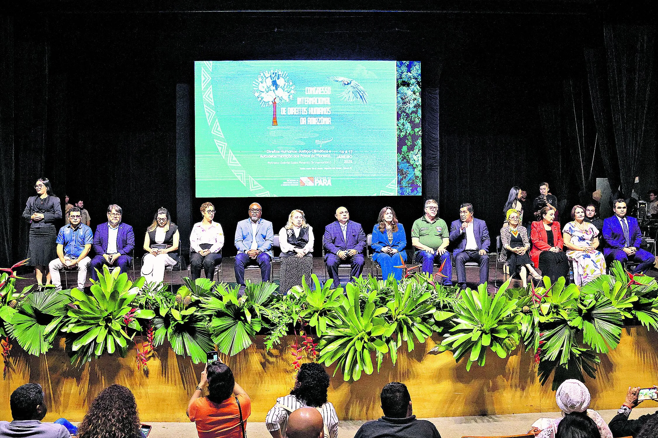 O evento internacional começou ontem e tem programação nesta sexta-feira, na Estação das Docas