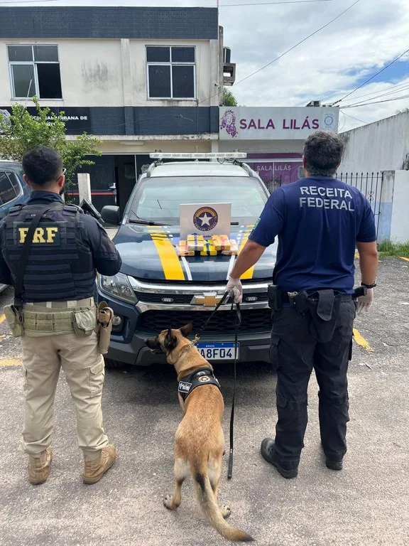 PRF apreende 5 kg de cocaína na BR-316, em Marituba