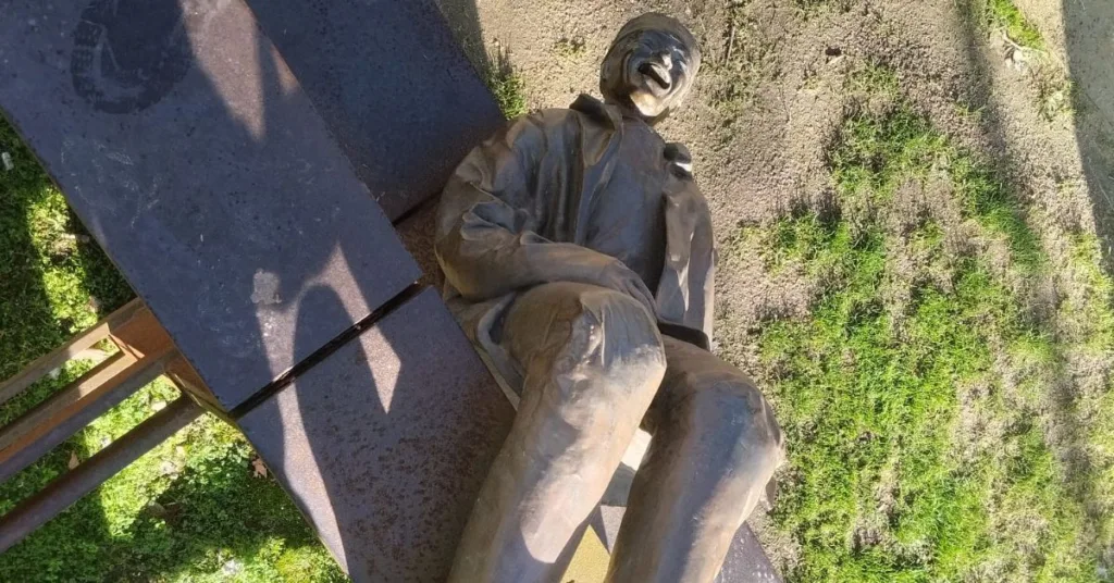 O Porto, uma cidade rica em história e tradição, também é conhecida pelo seu humor. Descubra os segredos dessa cidade única. Créditos: Divulgação O Porto, uma cidade rica em história e tradição, também é conhecida pelo seu humor. Descubra os segredos dessa cidade única. Créditos: Divulgação