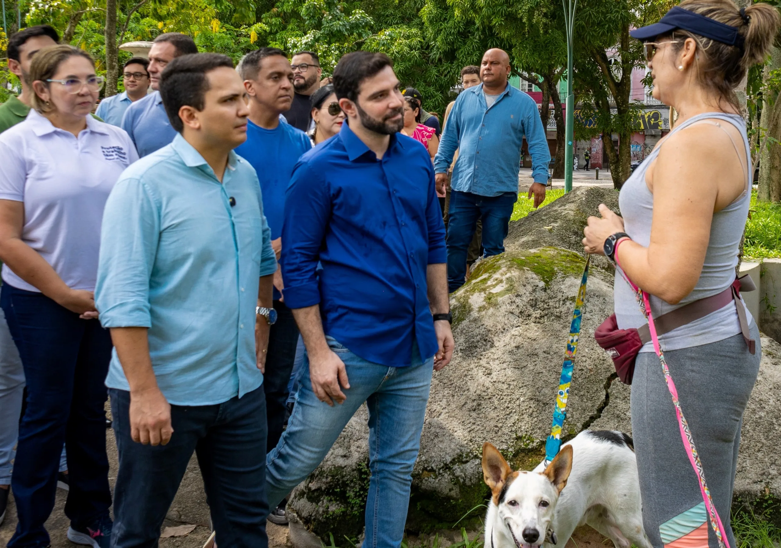 O prefeito de Belém, Igor Normando (MDB), sancionou nesta quarta-feira,15, a Lei nº 10.126, que assegura o direito ao fornecimento de alimento e água para animais domésticos em situação de rua, incluindo cães e gatos comunitários.