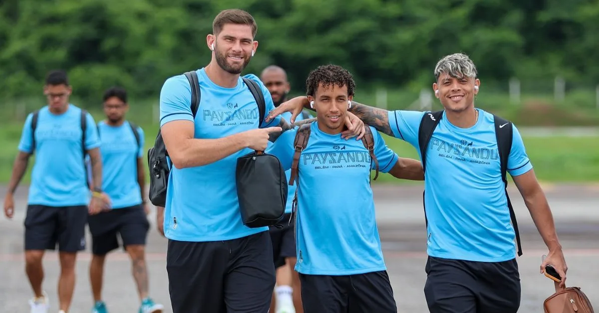 A delegação bicolor seguiu nesta tarde para Marabá. Jorge Luís Totti/Paysandu