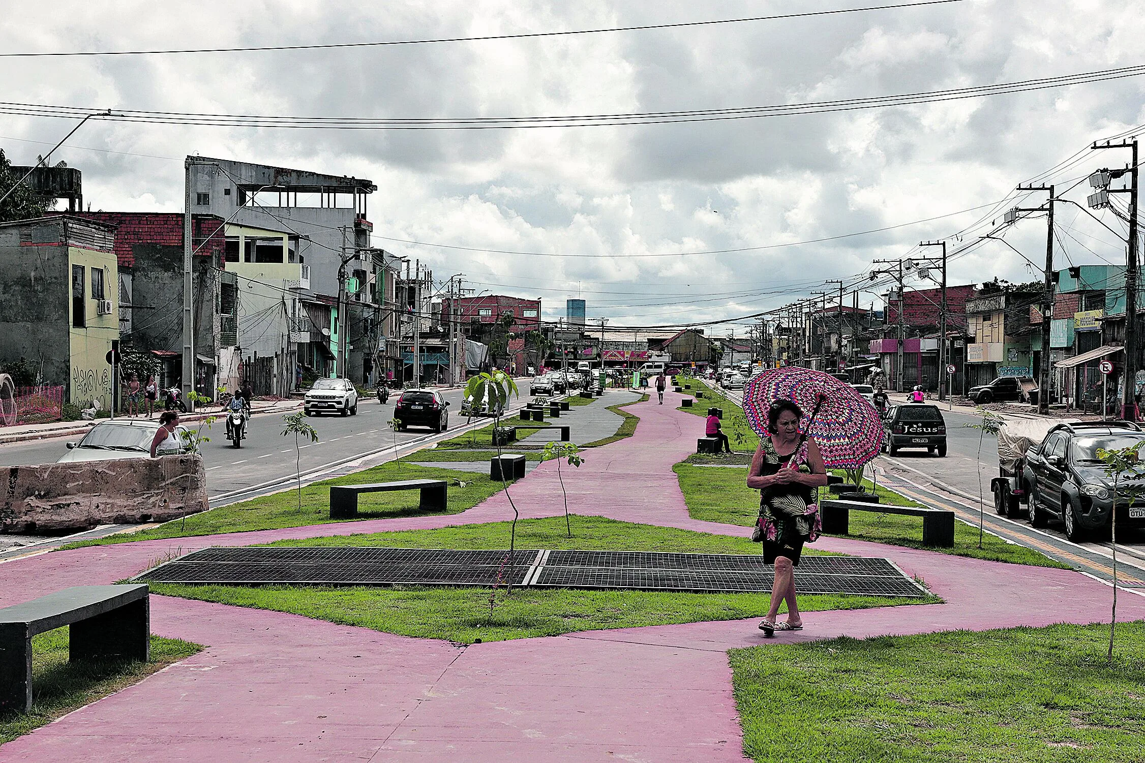 A capital paraense, Belém, é conhecida por diversos nomes, como "Cidade das Mangueiras" e até mesmo pela sigla "BEL".