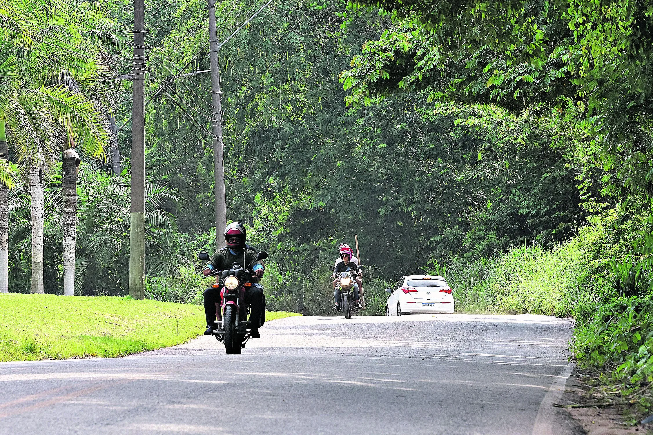 Estrada da Ceasa - Curió-Utinga. Foto: Irene Almeida/Diário do Pará