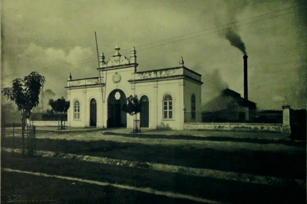 Uzina de Cremação, na antiga avenida 22 de Junho. Foto: Reprodução Álbum de Belém de 1902