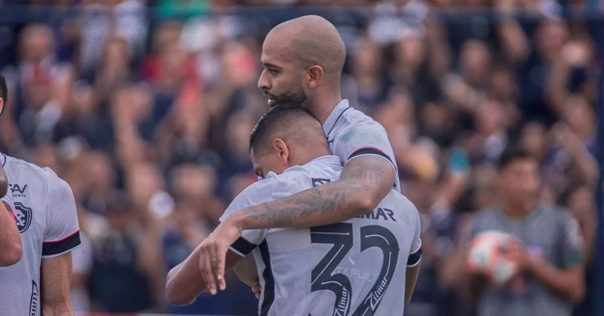 Time azulino só se encontrou no segundo tempo de jogo contra o Caeté - Foto: Samara Miranda/Remo