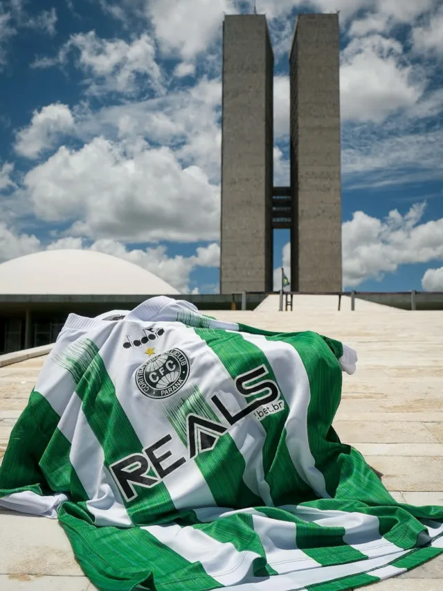 Ceilândia e Coritiba se enfrentam pela Copa do Brasil 2025 em um duelo inédito. Não perca essa emocionante partida!