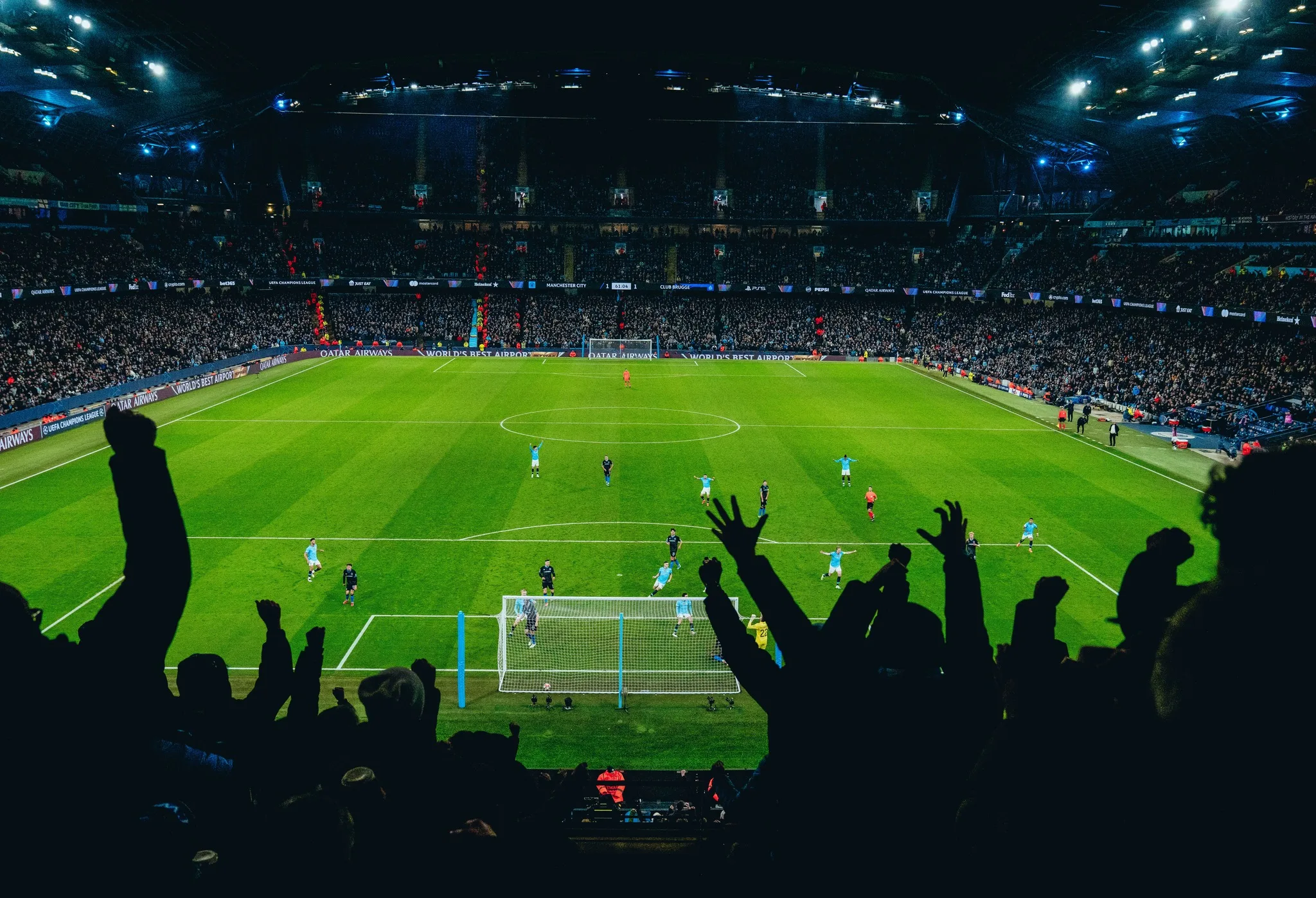 Grande partida da Copa da Inglaterra: Leyton Orient vs Manchester City. Saiba tudo sobre o duelo entre o azarão e o gigante do futebol inglês.