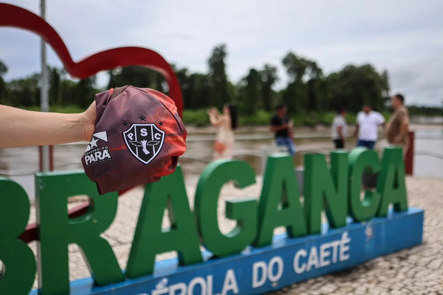 Não perca o jogo entre Bragantino e Paysandu pelo Campeonato Paraense. Quem sairá vencedor nesse duelo emocionante?