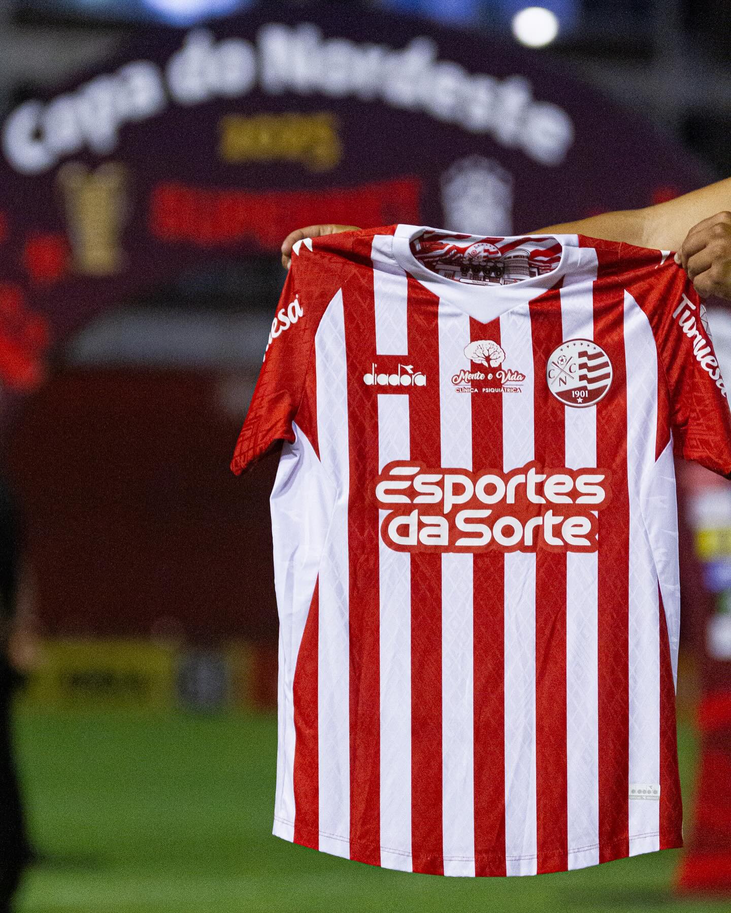 O Náutico, ocupando a segunda posição na tabela com 16 pontos, tem a chance de assegurar uma vaga direta nas semifinais