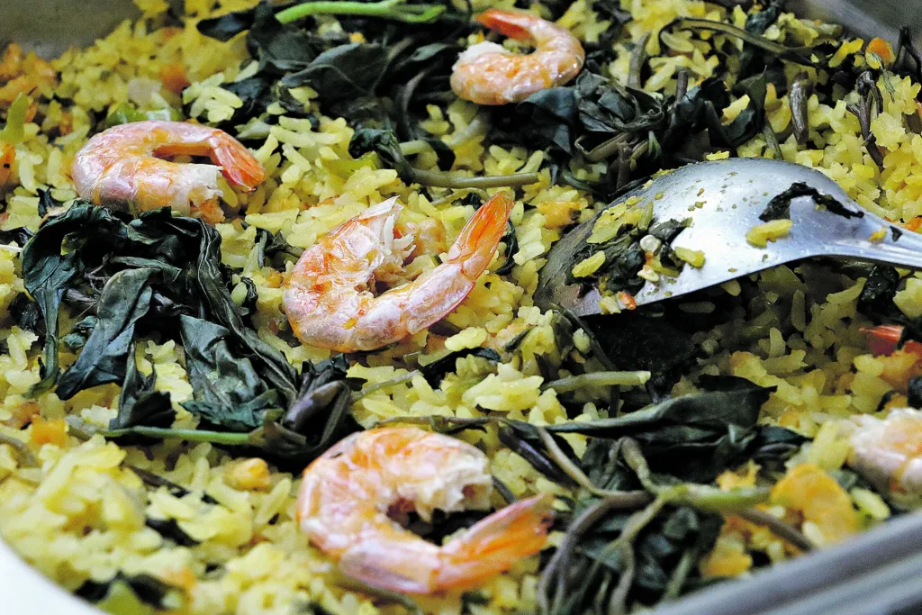 A culinária paraense é marcante e cheia de sabores, criados a partir das várias influências dos povos no Estado. Confira algumas de nossas comidas típicas