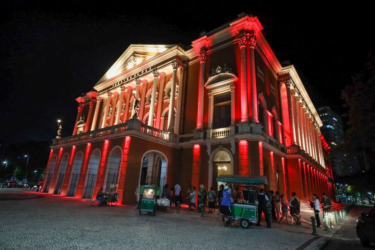 O concerto ocorre neste sábado, 15. Até o dia 23 de fevereiro, as visitas guiadas no Theatro serão gratuitas