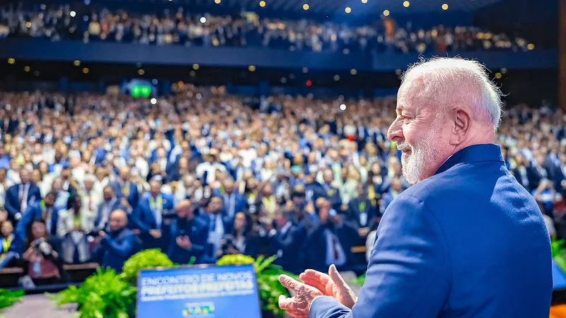 Saiba mais sobre a entrega de habitações do Minha Casa, Minha Vida em Belém com a presença do presidente Lula.