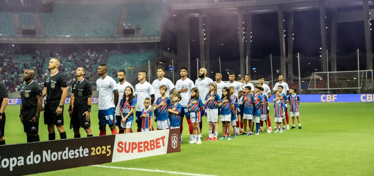 Bahia enfrenta o Juazeirense em um jogo decisivo no Campeonato Baiano. Descubra as chances de vitória do Bahia.