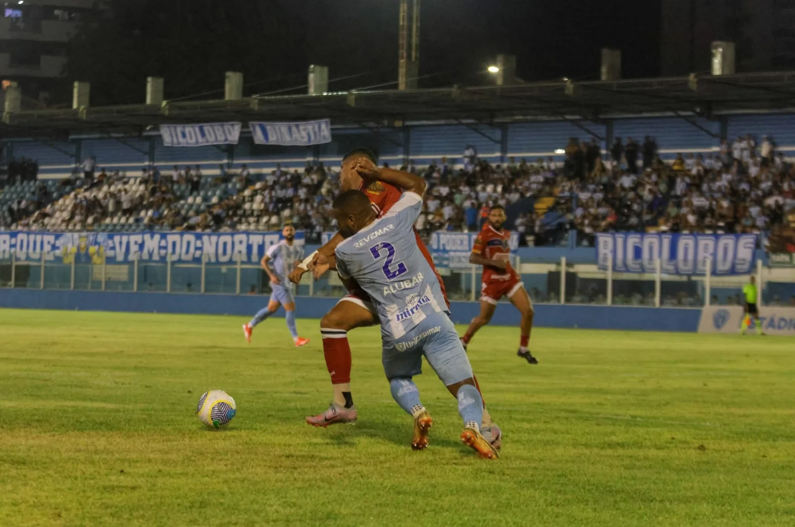 Jogadores do Papão preferem jogar no Mangueirão por enquanto. Foto: Mauro Ângelo/Diário do Pará