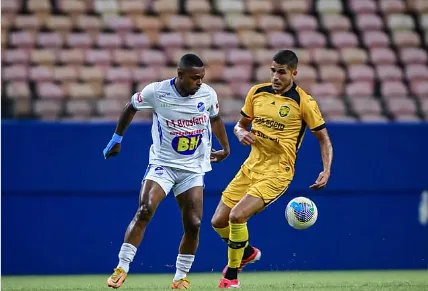 O São Raimundo-RR avançou para a semifinal da Copa Verde, após empatar com o Amazonas na Arena da Amazônia, em Manaus, nesta quinta-feira