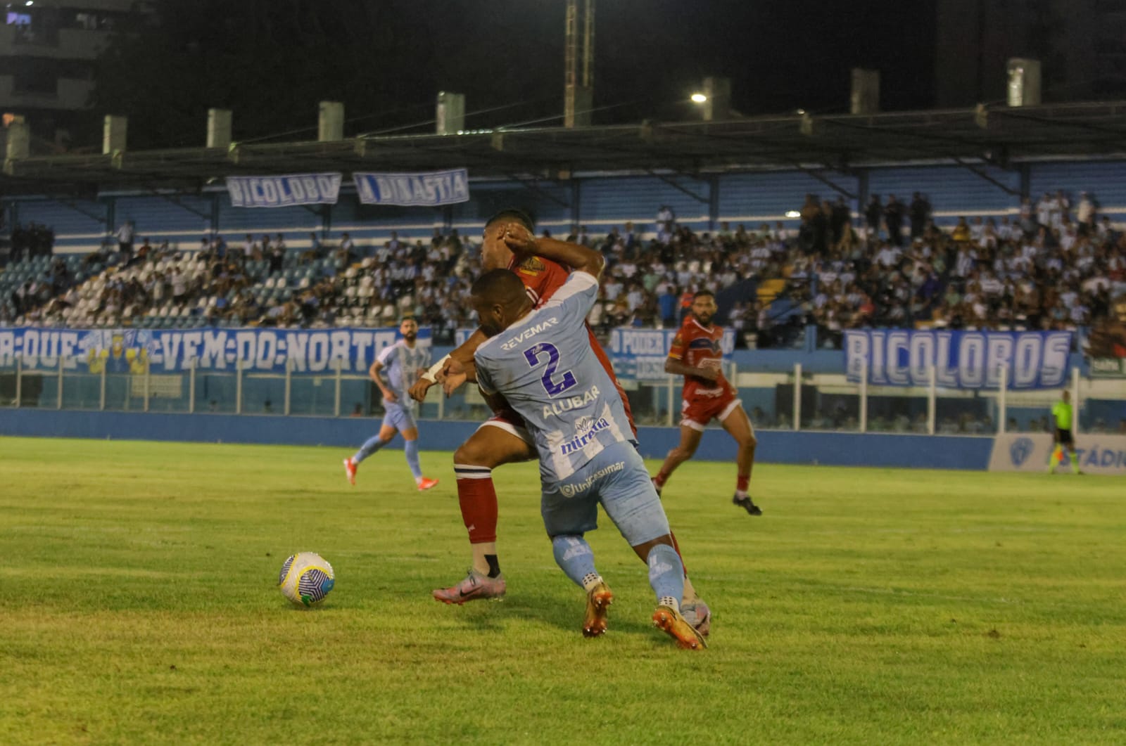Jogadores do Papão preferem jogar no Mangueirão por enquanto. Foto: Mauro Ângelo/Diário do Pará