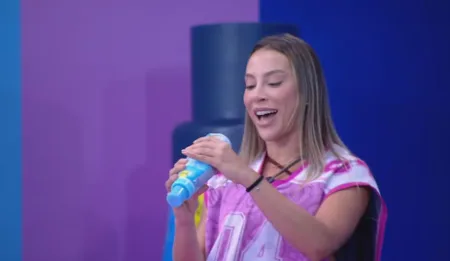 Ela ganhou a oportunidade de imunizar outro participante do reality na formação de paredão deste domingo (19) e faturou R$ 10 mil.