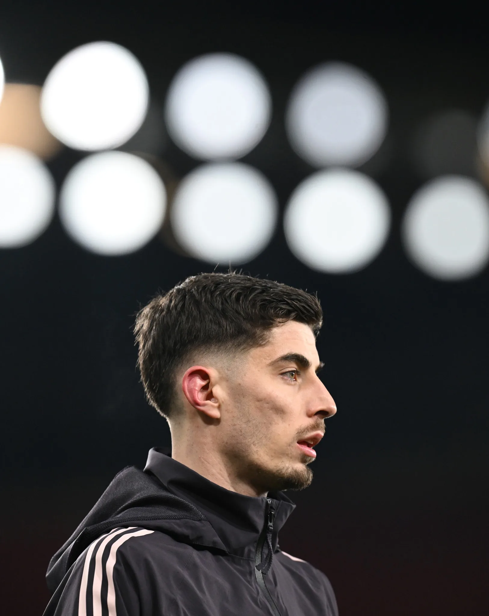 A rivalidade entre Arsenal e Manchester City em campo é de tirar o fôlego. Descubra o que esperar desse emocionante duelo.