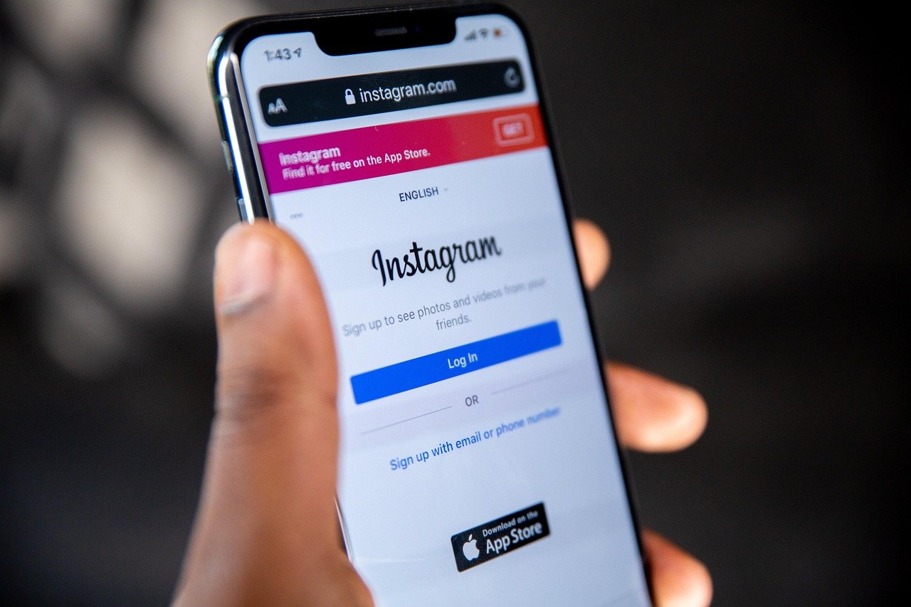 Descubra as principais formas de monetizar sua presença no Instagram e transformar seu perfil em uma fonte de renda.