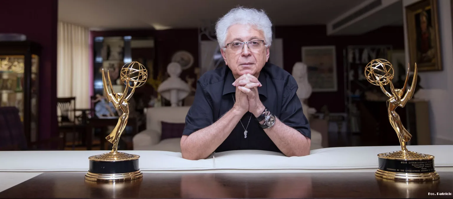 Ansioso para conferir o remake, Aguinaldo Silva prepara nova novela para a Globo