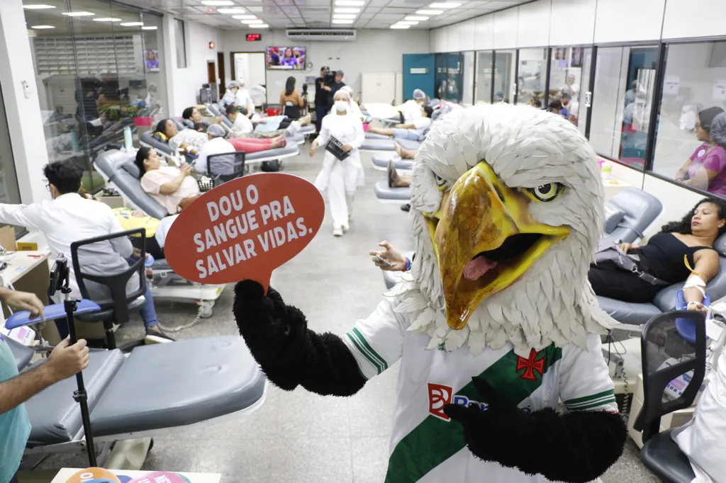 Conheça a programação especial de Carnaval do Hemopa e como clubes contribuíram para aumentar as doações de sangue.