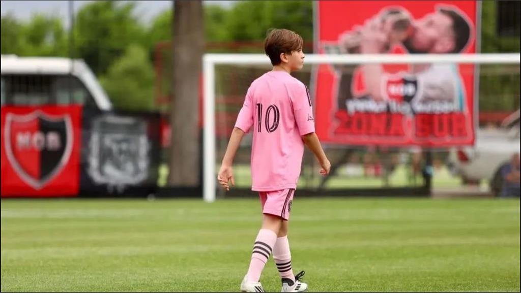 Filho de Messi marca 11 gols pelo Inter Miami na MLS Cup sub-13. Conheça a habilidade e destaque do jovem atleta.