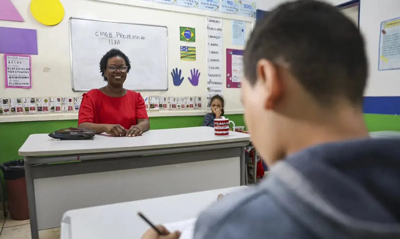 Iniciativa faz parte do programa Mais Professores, que reúne ações de valorização e qualificação do magistério da educação básica, bem como de incentivo à docência no país

FOTO: Marcelo Camargo / Agência Brasil