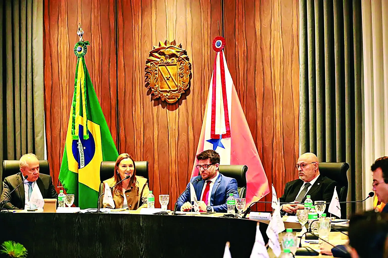 Hana Ghassan reuniu com Grupo de Trabalho dos Outros Poderes, representado por membros do Legislativo, Judiciário e órgãos de controle externo FOTO: BRUNO CRUZ/AGÊNCIA PARÁ