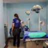 Foto: Foto: Amanda Monteiro/ASCOM PCEPA
Polícia Científica realiza perícia em clínica que realizava abortos clandestinos na Marambaia, em Belém