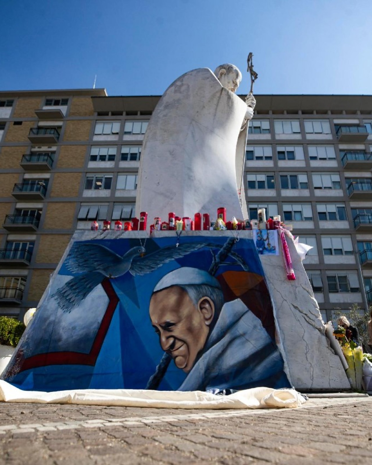 Com a morte do papa Francisco nesta segunda-feira (21), o Vaticano inicia uma série de procedimentos.