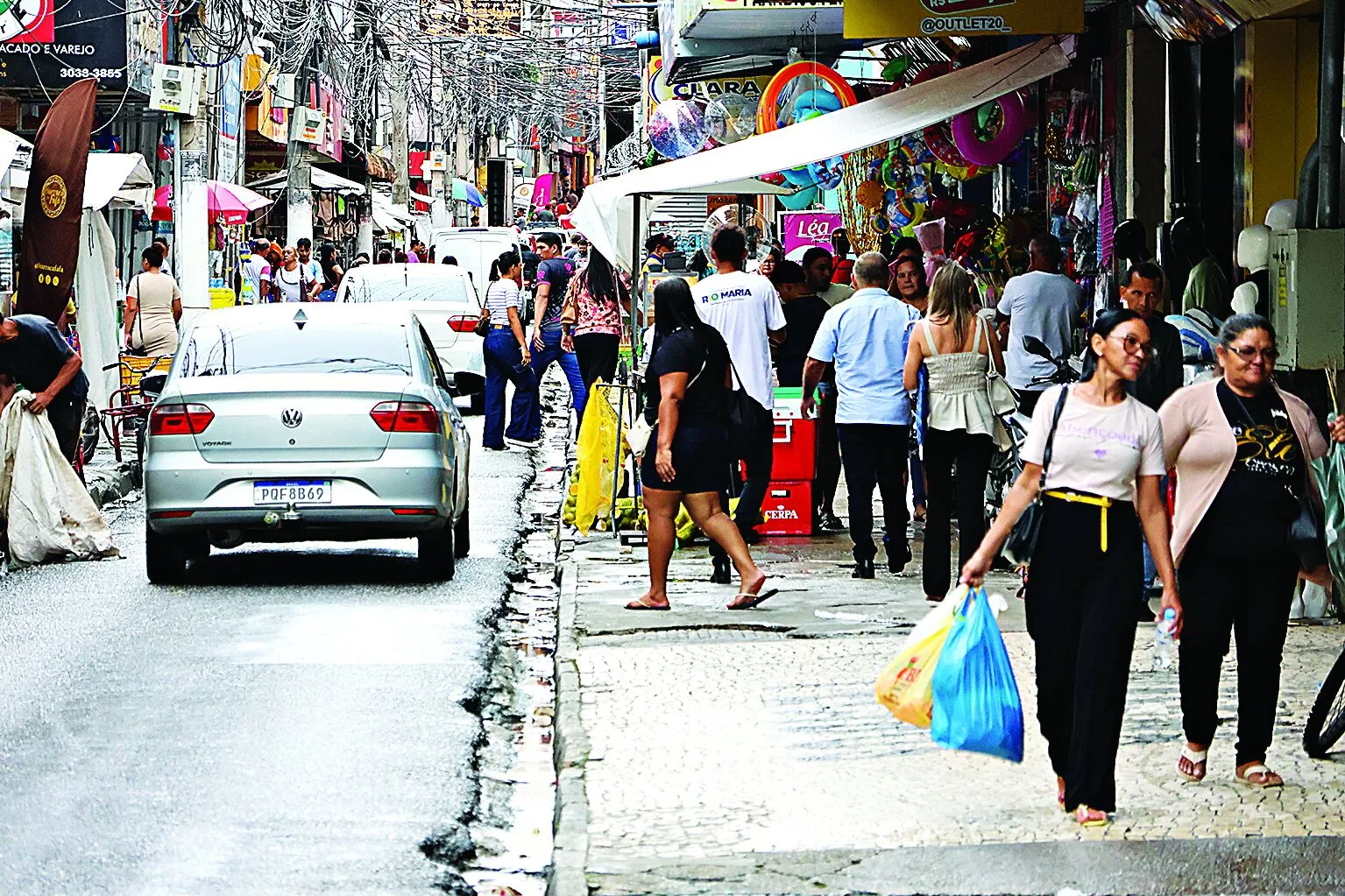 Consumidores demonstram estarem mais atentos aos seus direitos FOTO: RICARDO AMANAJÁS