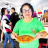 Uma sopa, um caldo poderão resolver a ressaca após  os festejos carnavalescos, assim confirma as boeiras do Ver-0-peso.
Elizabete Souza- boeira

Foto celso Rodrigues/ Diário do Pará.