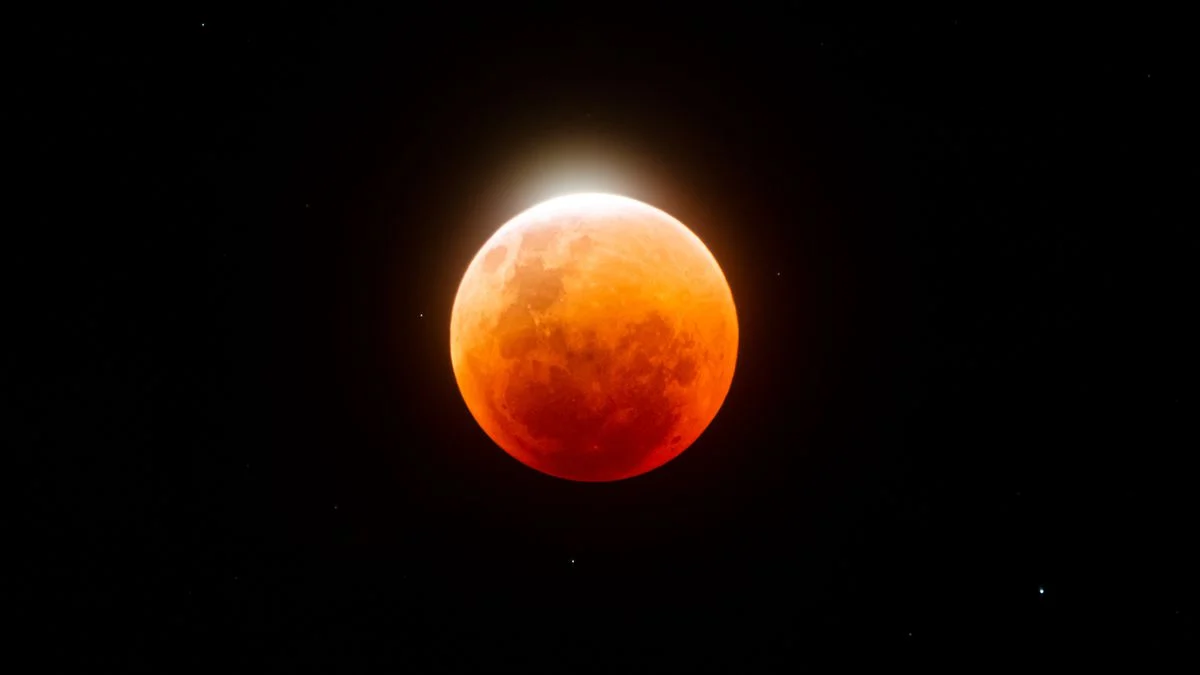 Todo o Brasil poderá contemplar o Eclipse Total da Lua em todas as suas fases. Foto: Divulgação