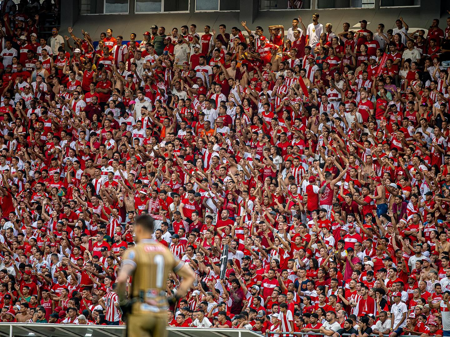 CRB e Criciúma duelam neste domingo (18), às 16h, no Estádio Rei Pelé, em Maceió, em partida válida pela 8ª rodada da Série B