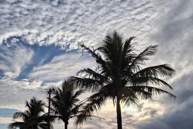 Um fenômeno meteorológico raro, conhecido como "buraco no céu", foi registrado na última semana em Peruíbe, no litoral de São Paulo. Foto: Arquivo Pessoal