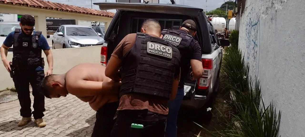 Descubra os detalhes do sequestro de garis em Ananindeua e a operação policial que prendeu três suspeitos envolvidos.