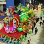 A escola de samba Rancho Não Posso Me Amofiná, do bairro do Jurunas, em Belém, foi rebaixada para o grupo de Acesso 1 do Carnaval da cidade.