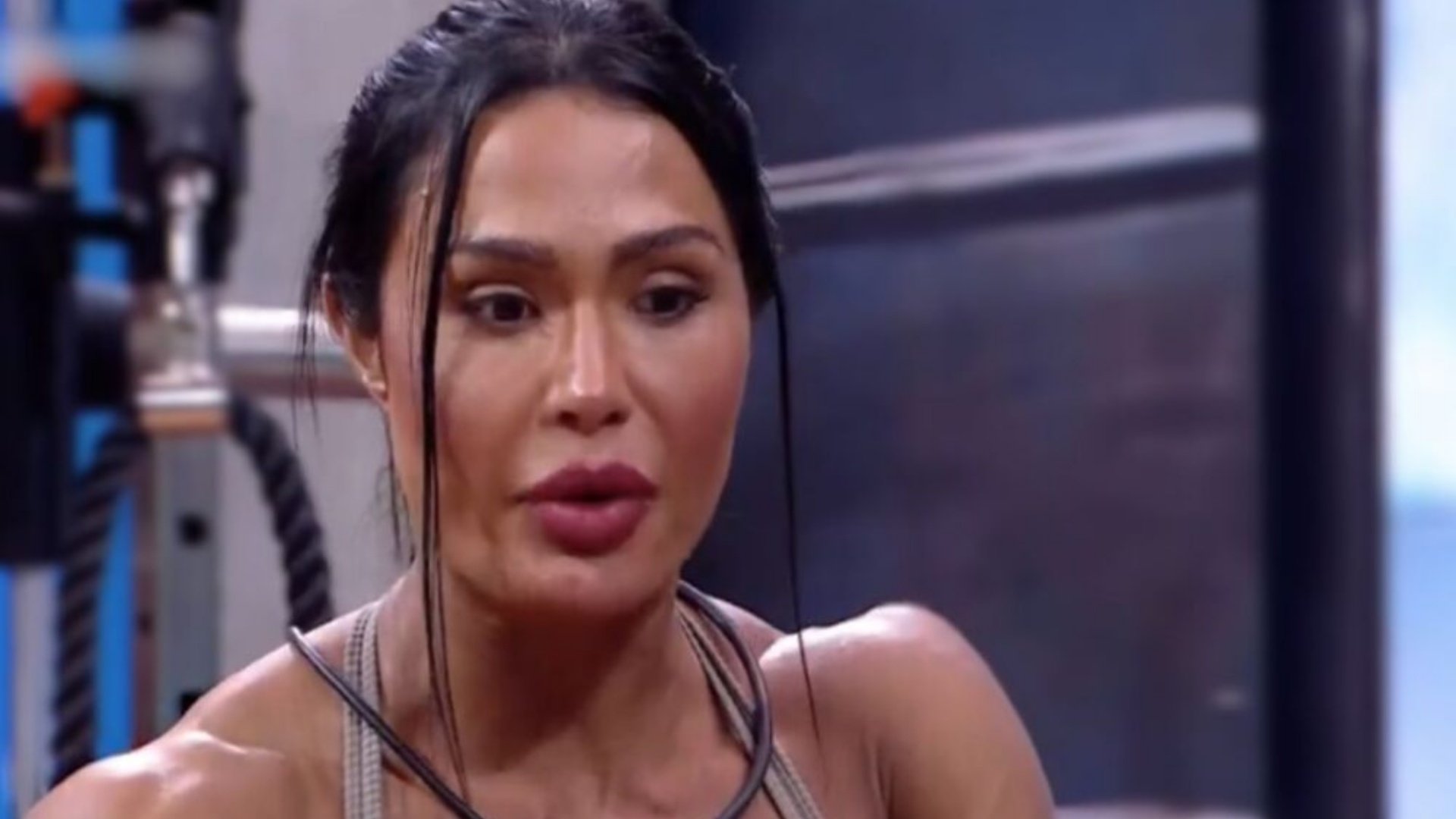 A equipe do ginasta Diego Hypólito decidiu acionar Gracyanne Barbosa na Justiça após as declarações feitas pela musa fitness