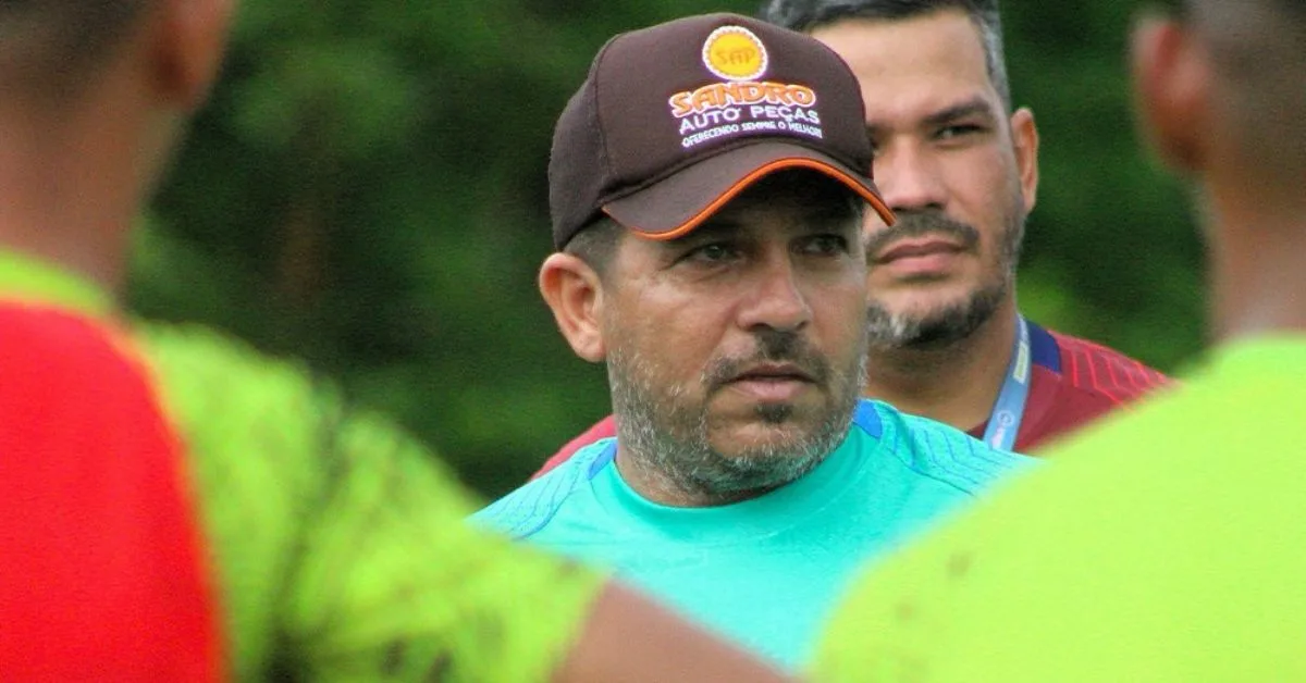 Bragantino e Águia de Marabá entram em campo, às 15h, no Estádio Diogão, em Bragança, em busca de um lugar na semifinal.