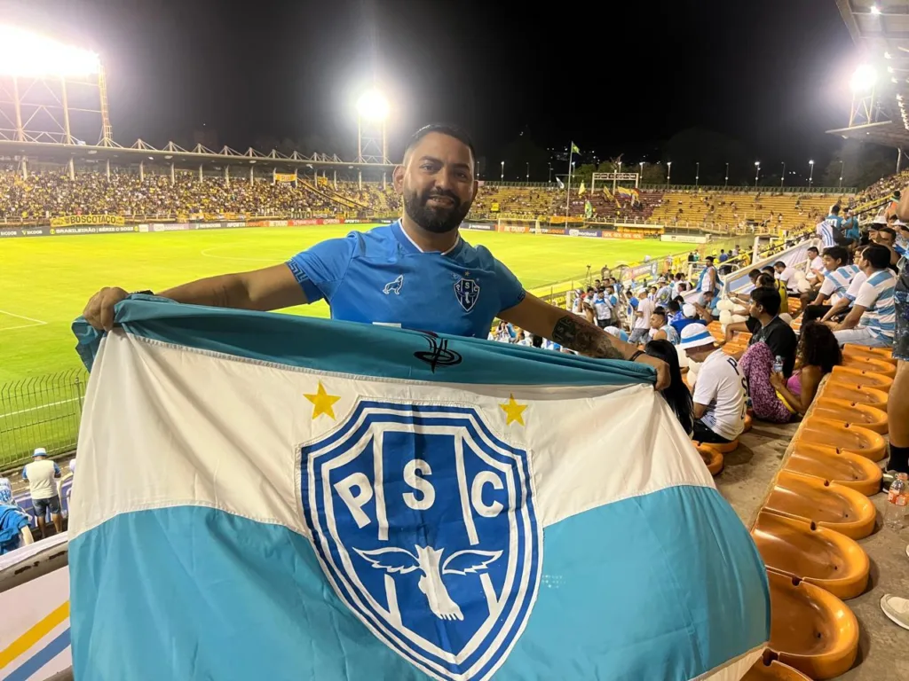 Torcedores do Paysandu Sport Club percorreram uma viagem de mais de 700 km até Boa Vista, Roraima. Eles vão assistir à semifinal da Copa Verde