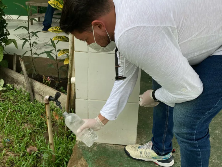 Projeto implanta sistema de filtragem de água para melhorar desempenho de estudantes no Marajó. Foto: Divulgação