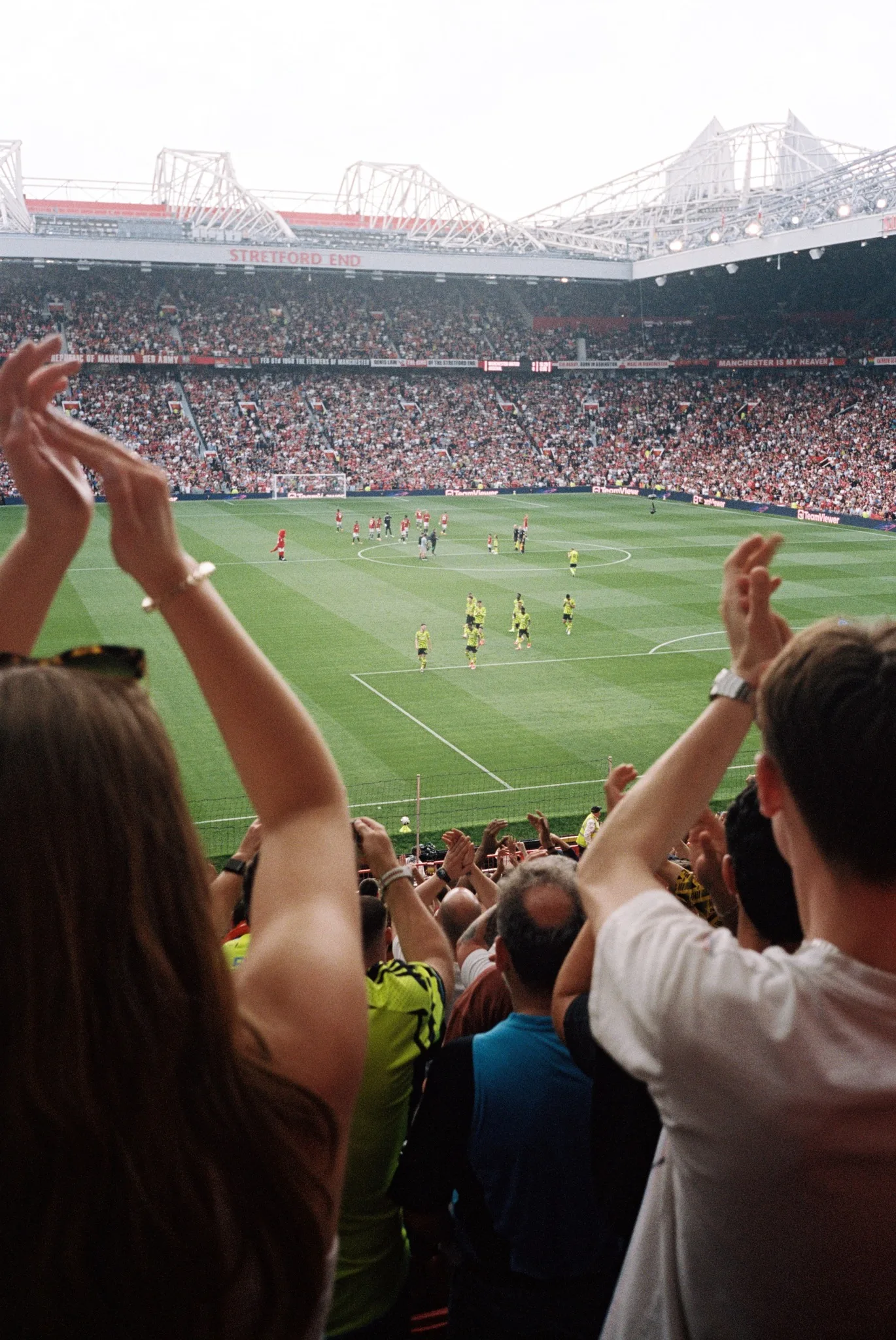 Neste domingo (9), Manchester United e Arsenal se enfrentam em um clássico inglês, às 13h30 (horário de Brasília), pela Premier League