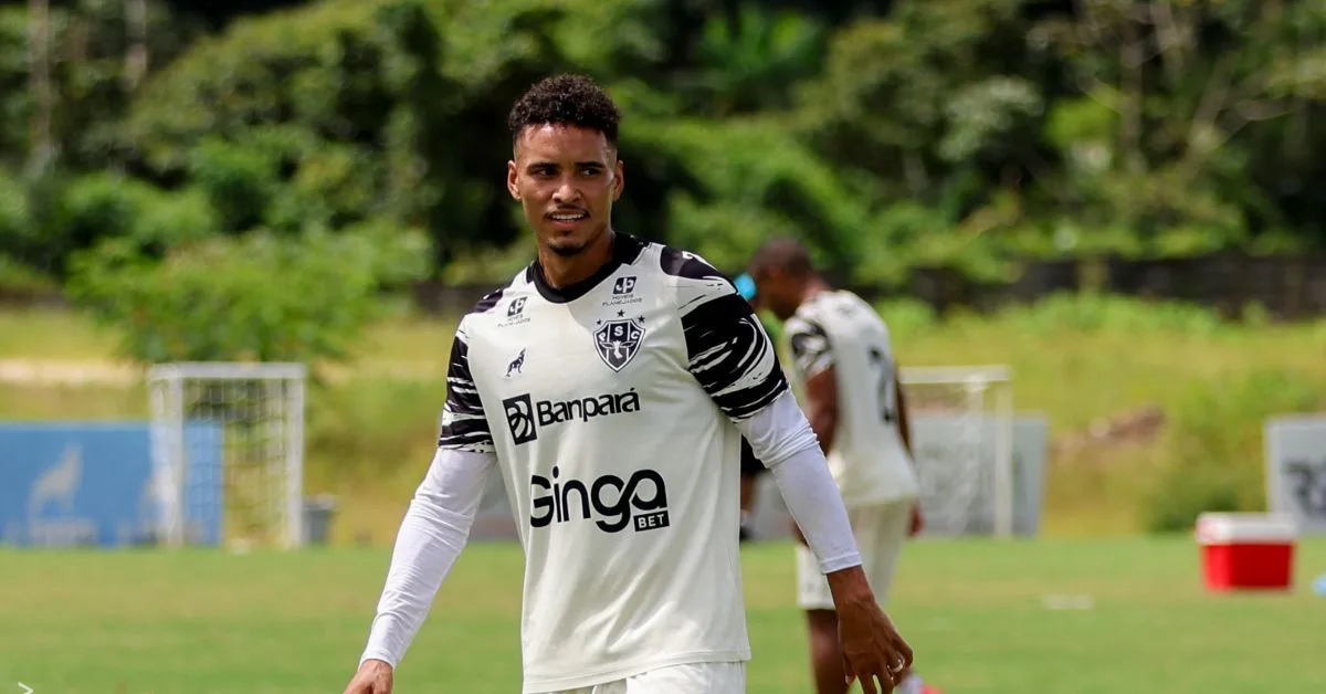Volante disse querer fazer ao menos metade que o ex-jogador fez na Curuzu / Jorge luis totti psc