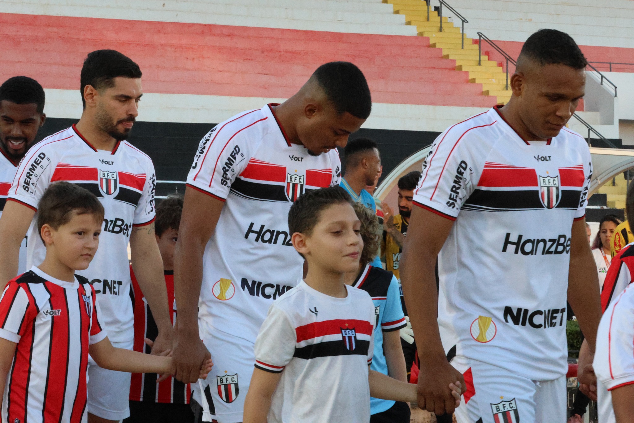 Botafogo-SP x Atlético-GO