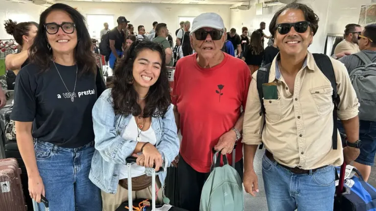 O ator Marcos Palmeira, 61, e seu pai, o cineasta Zelito Viana, 87, estão em Alter do Chão, no Pará, para dar início às filmagens do longa-metragem “Sedução”