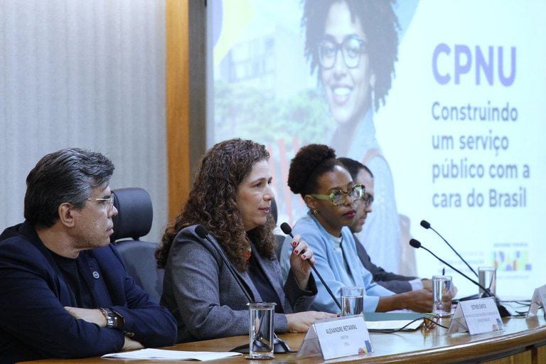 A ministra da Gestão e da Inovação em Serviços Públicos, Esther Dweck, apresentou nesta segunda-feira (28), em Brasília, os detalhes da 2ª edição do Concurso Público Nacional Unificado (CPNU)