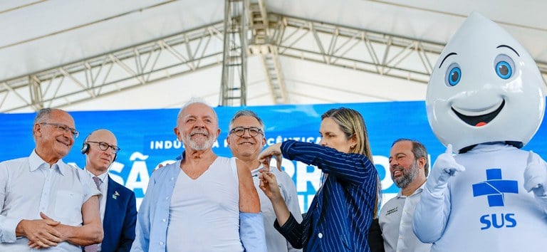 Lula foi vacinado. Foto: Foto: Ricardo Stuckert/PR
